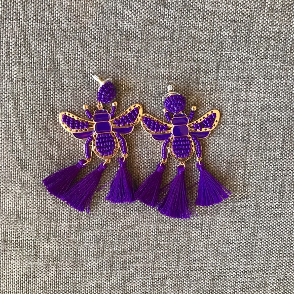 Boho Bee 🐝 Tassel Earrings - Picture 4 of 4
